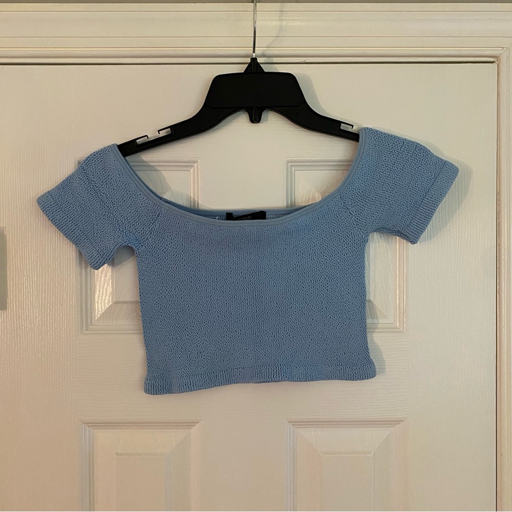 Forever 21 Baby Blue Knit Crop Top Short Sleeve One Size OS Stretchy Y2k